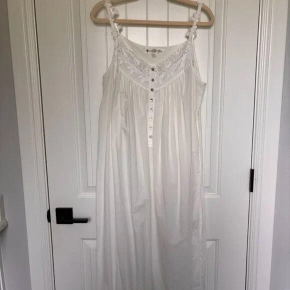 Eileen Fisher Florentine Lace Ballet Gown - Size M - Picture 6 of 6